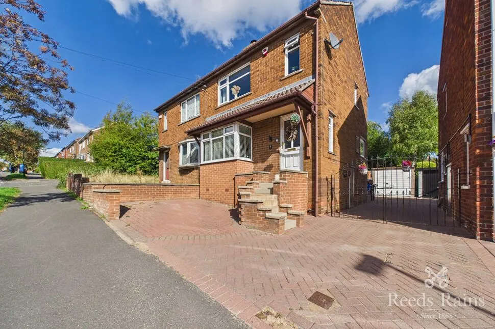 3 bed house for sale, Flockton Road, Sheffield, S13