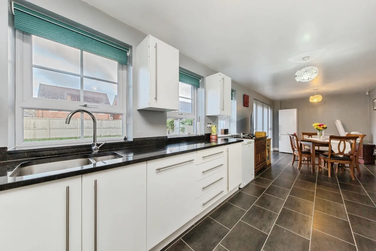 Sweet Water Court, Lostock Gralam, Northwich, Cheshire, CW9, photo 3