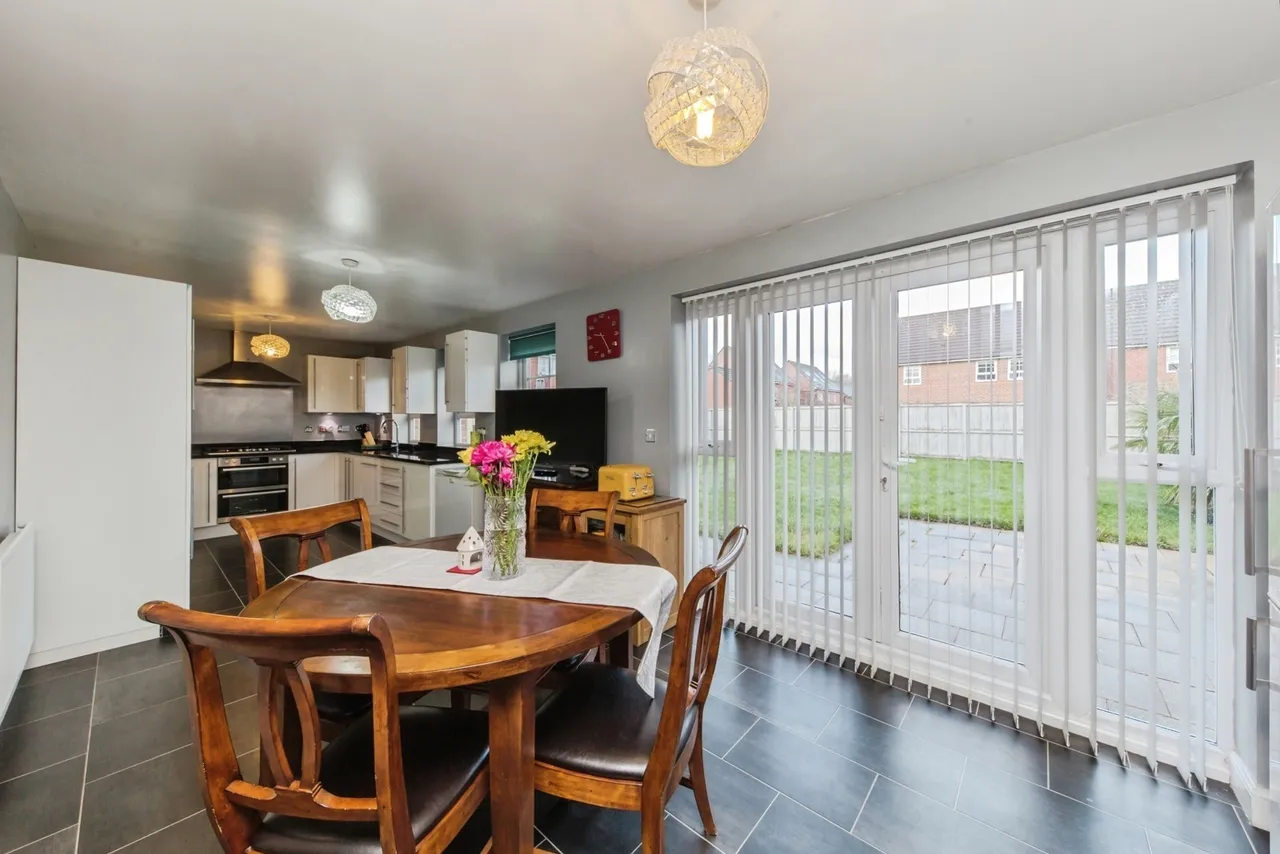 Sweet Water Court, Lostock Gralam, Northwich, Cheshire, CW9, photo 8
