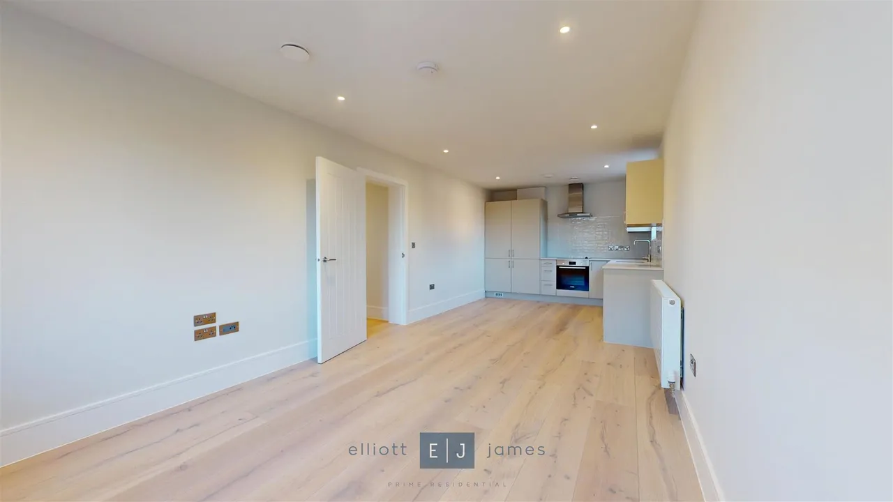 Freya Lodge, Loughton, photo 5