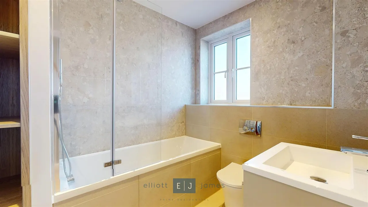 Freya Lodge, Loughton, photo 9