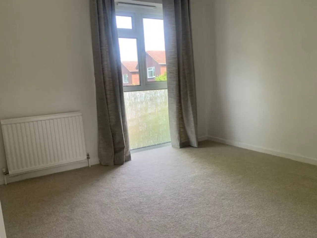 Tudor Close, East Grinstead, East Grinstead, RH19 4SA, photo 7
