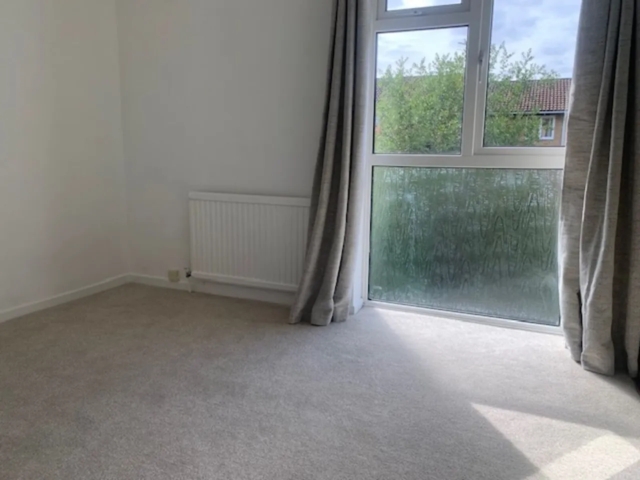 Tudor Close, East Grinstead, East Grinstead, RH19 4SA, photo 8