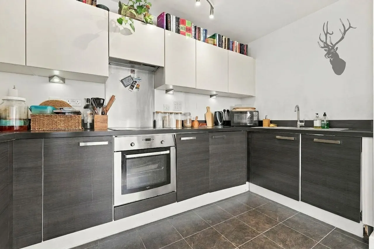 Devons Road, London, E3, photo 5