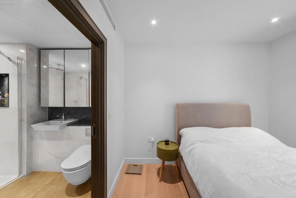 Lockgate Road, Fulham, SW6, photo 13