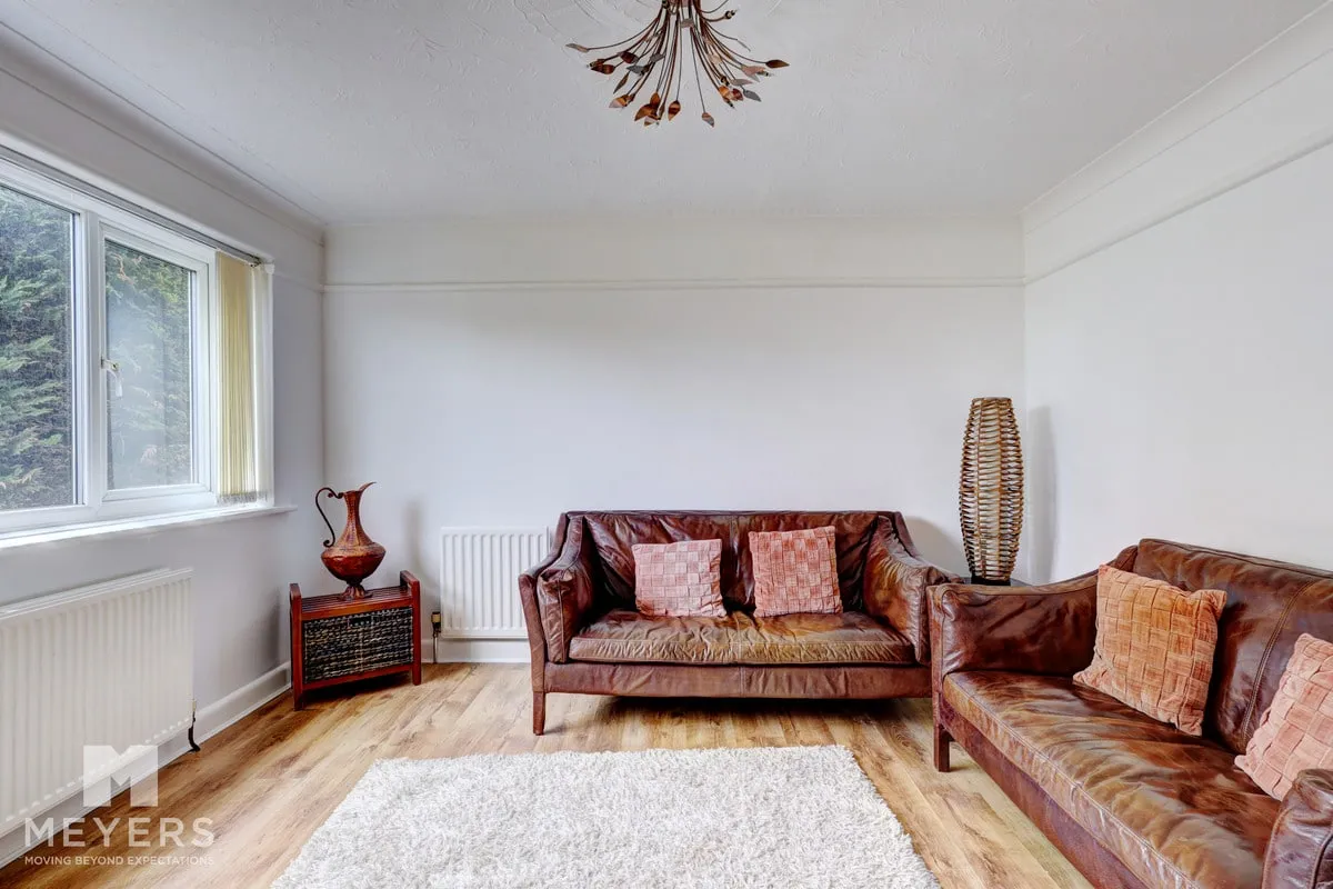 Castle Lane East, Bournemouth, BH7, photo 8