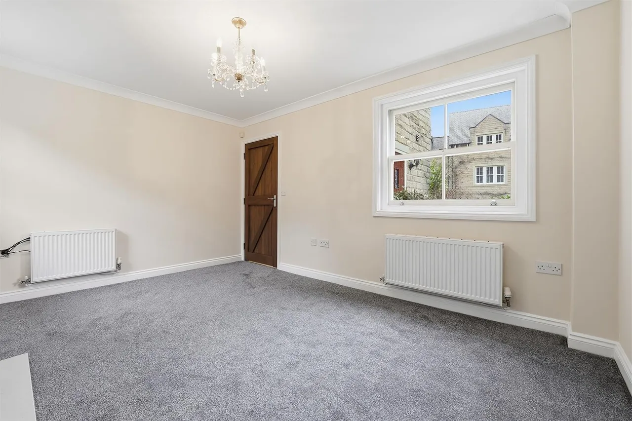 Dean Way, Bollington, photo 8