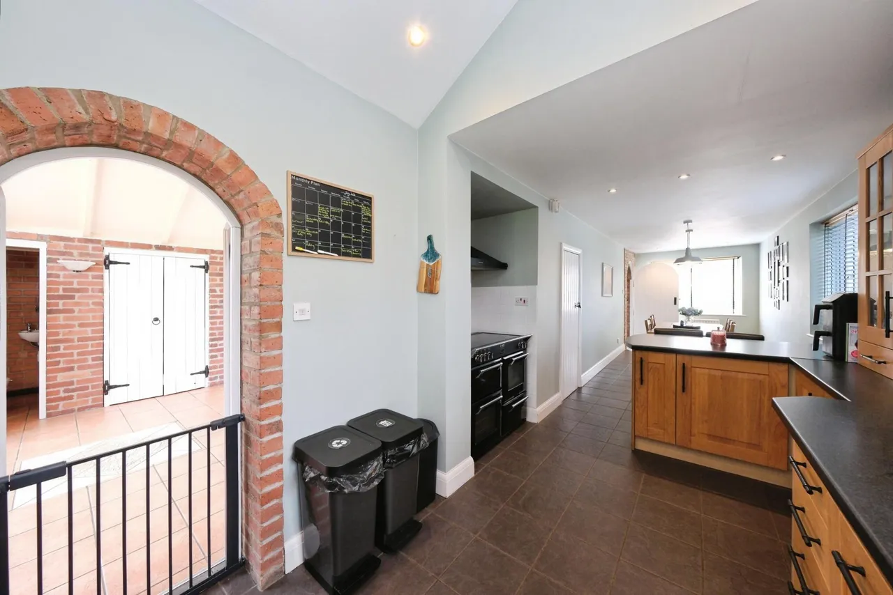 Nottingham Road, Nottingham, NG11, photo 7
