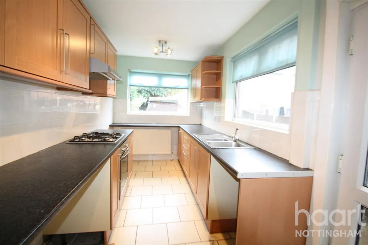 Duke Street, NG15, photo 4