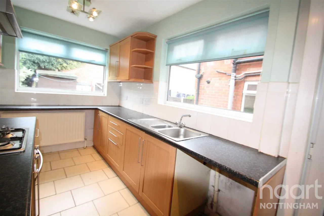 Duke Street, NG15, photo 7