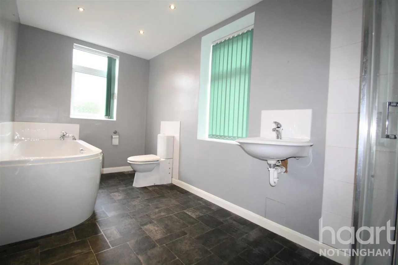Duke Street, NG15, photo 10