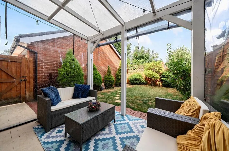 London Road, Dunstable, LU6, photo 6