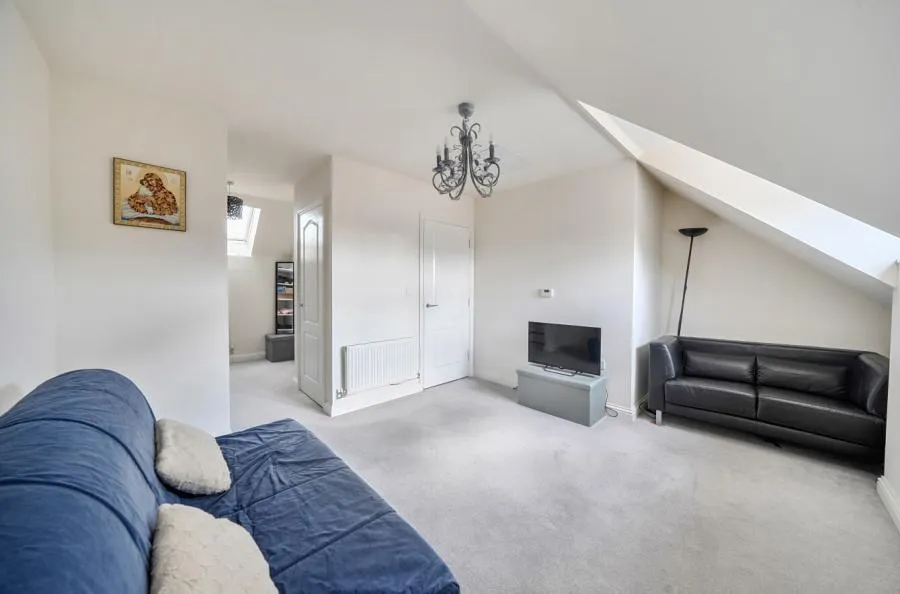 London Road, Dunstable, LU6, photo 12