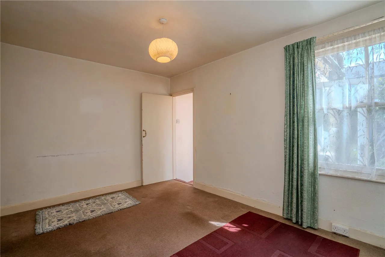 Warwick Road, Twickenham, TW2, photo 5