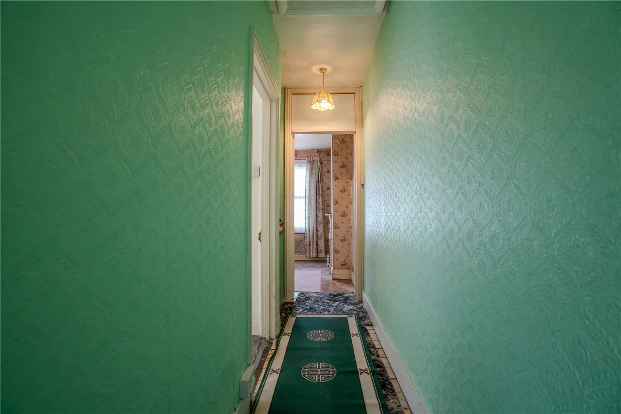 Warwick Road, Twickenham, TW2, photo 10