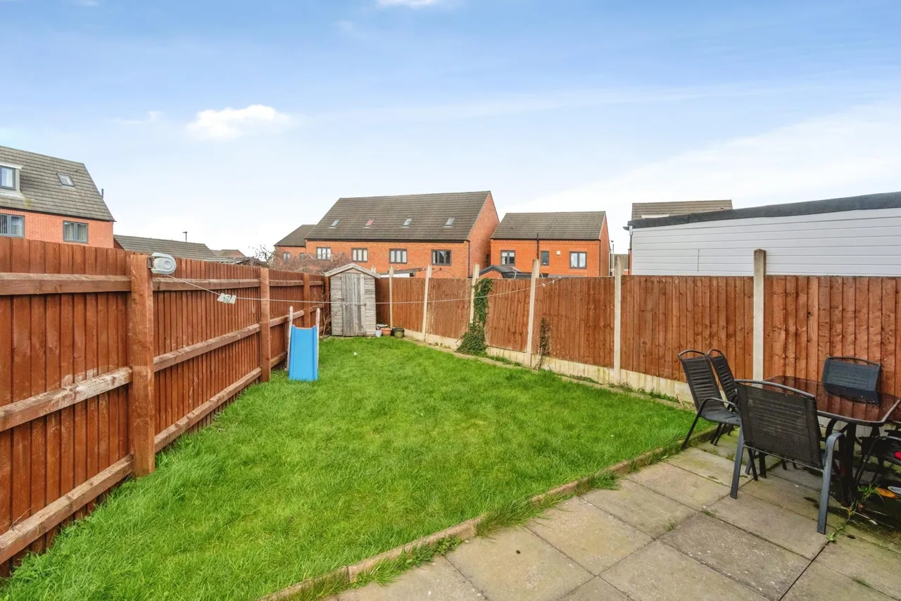 Detling Drive, Ettinghall, WV2, photo 18