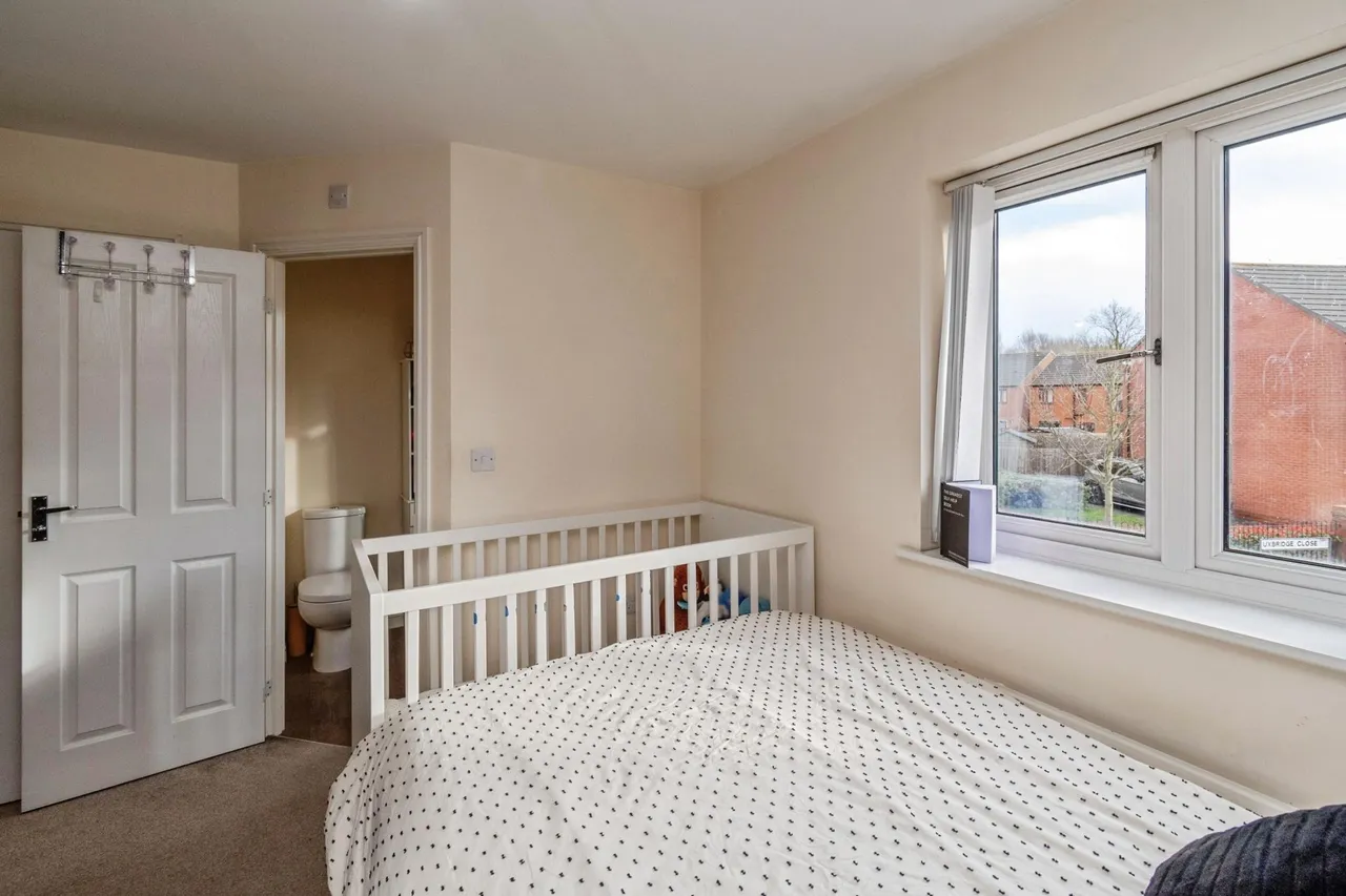 Detling Drive, Ettinghall, WV2, photo 14