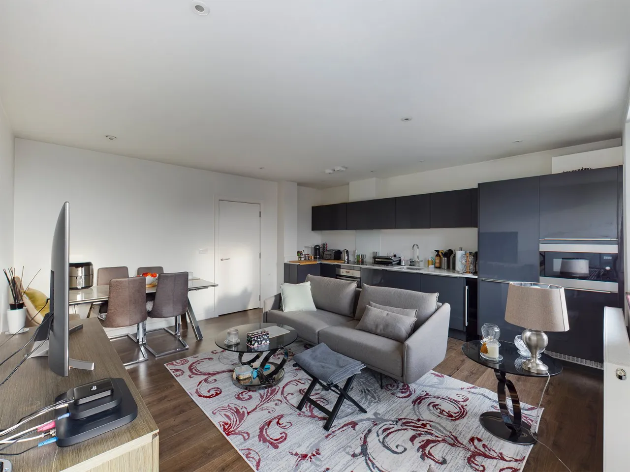 Hanworth Lane, Chertsey, KT16, photo 2