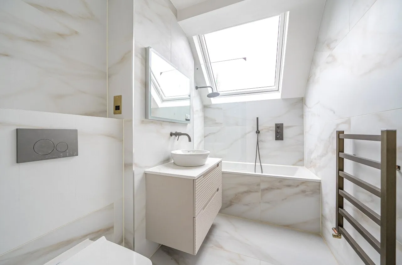 White Orchards, Totteridge, London, N20 8AQ, photo 18