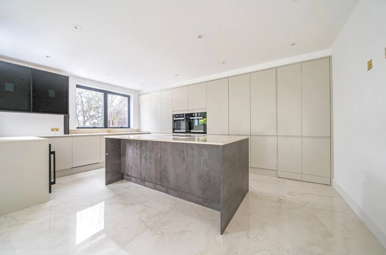 White Orchards, Totteridge, London, N20 8AQ, photo 5
