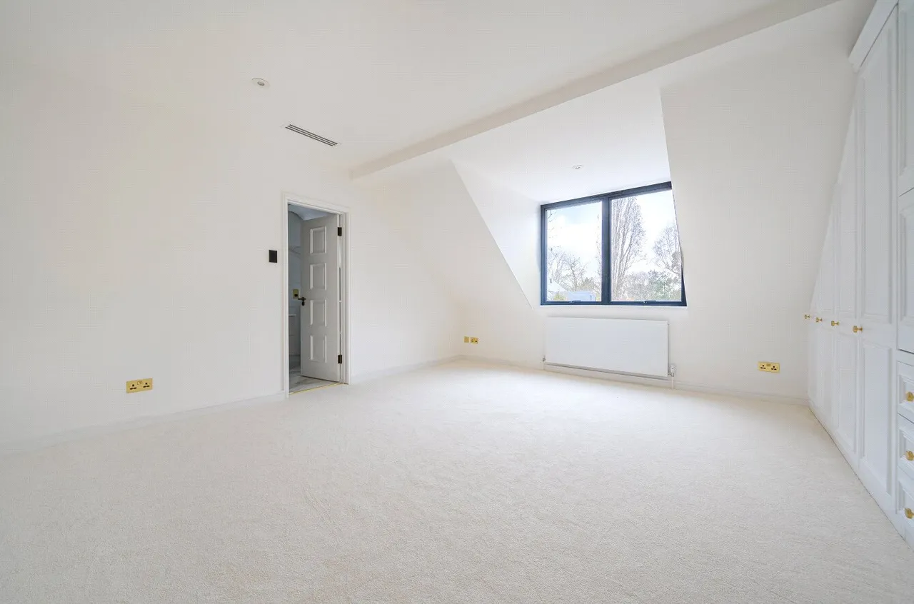 White Orchards, Totteridge, London, N20 8AQ, photo 15