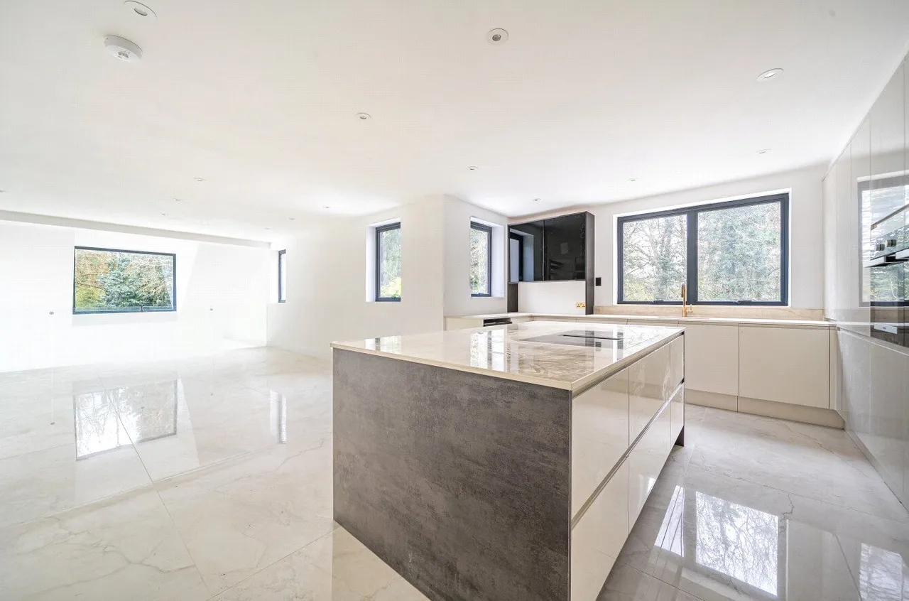 White Orchards, Totteridge, London, N20 8AQ, photo 4