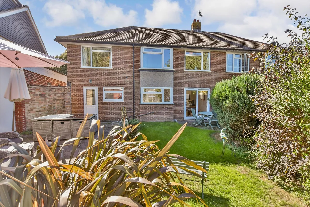 Maidstone Road, Rainham, ME8, photo 12