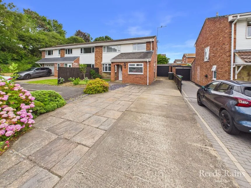Atherstone Drive, Guisborough, North Yorkshire, TS14, photo 2