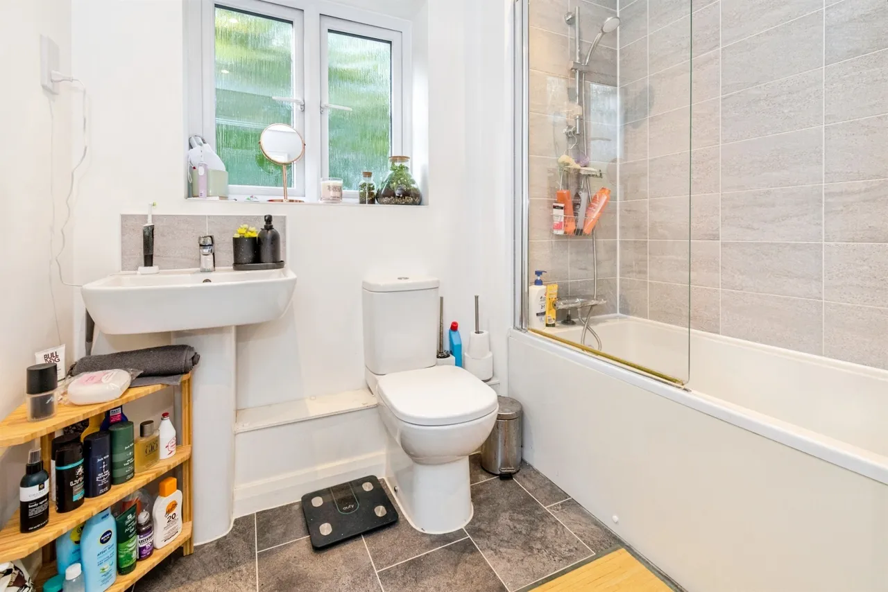 Davidson Drive, Fair Oak, SO50, photo 8