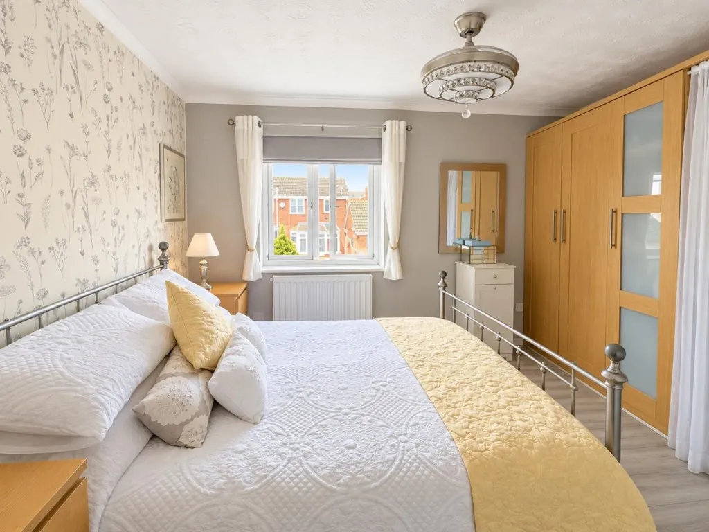 Beddoes Close, Wootton Fields, photo 15