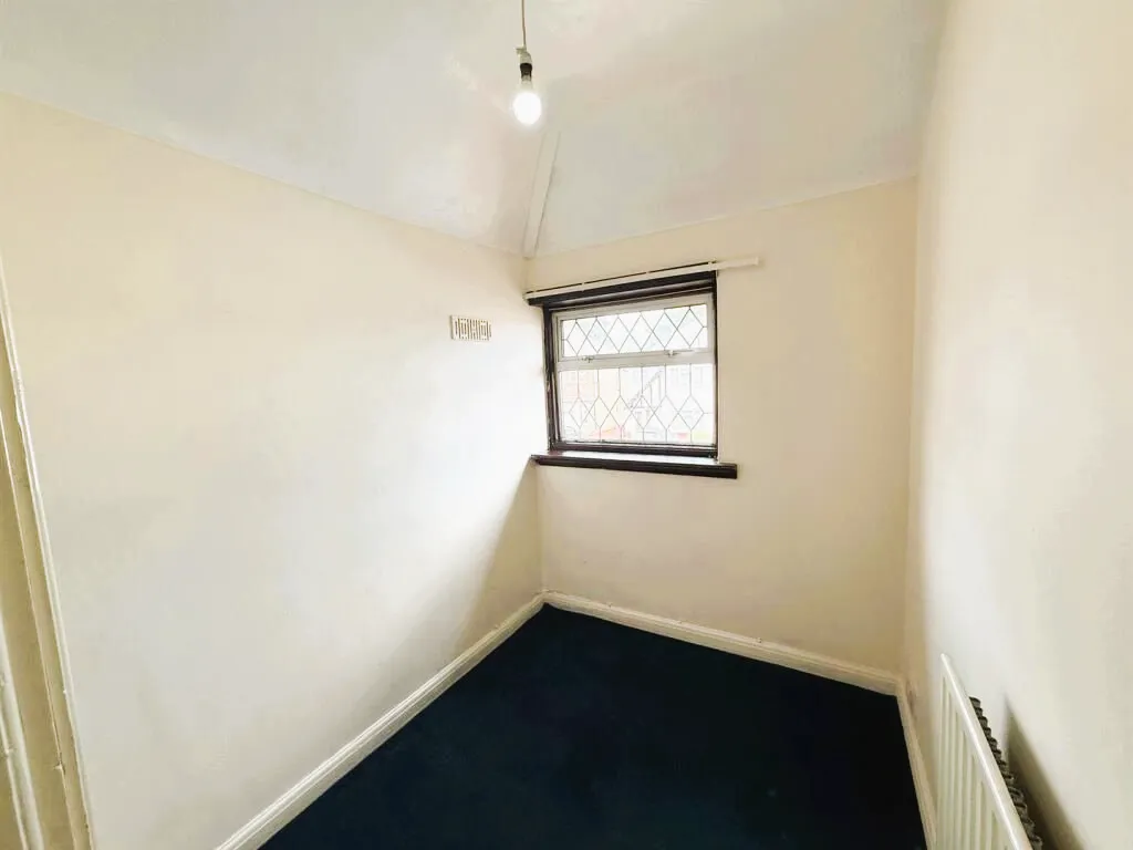 Harvey Road, Uxbridge, UB10, photo 7