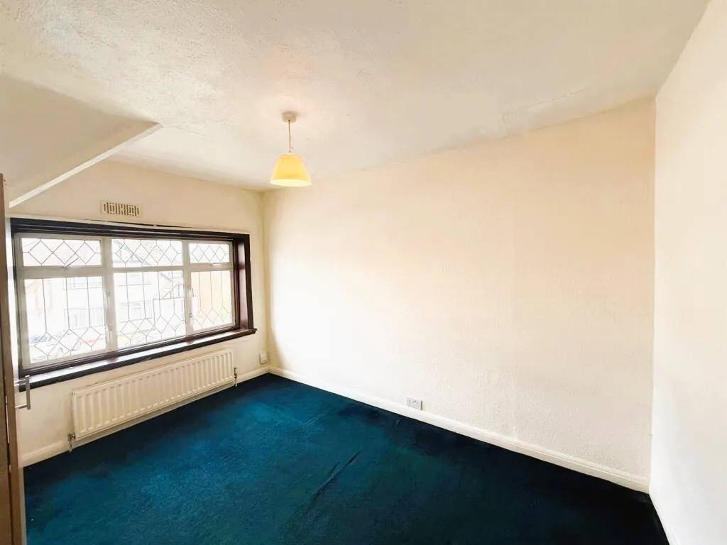 Harvey Road, Uxbridge, UB10, photo 4