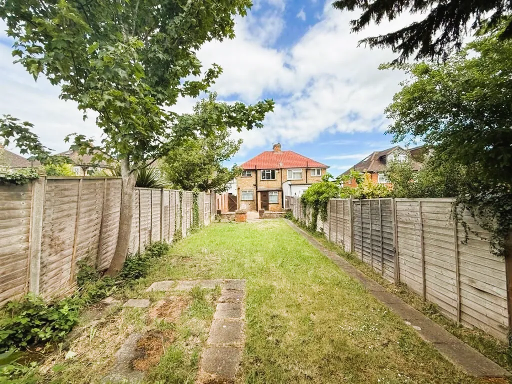 Harvey Road, Uxbridge, UB10, photo 12