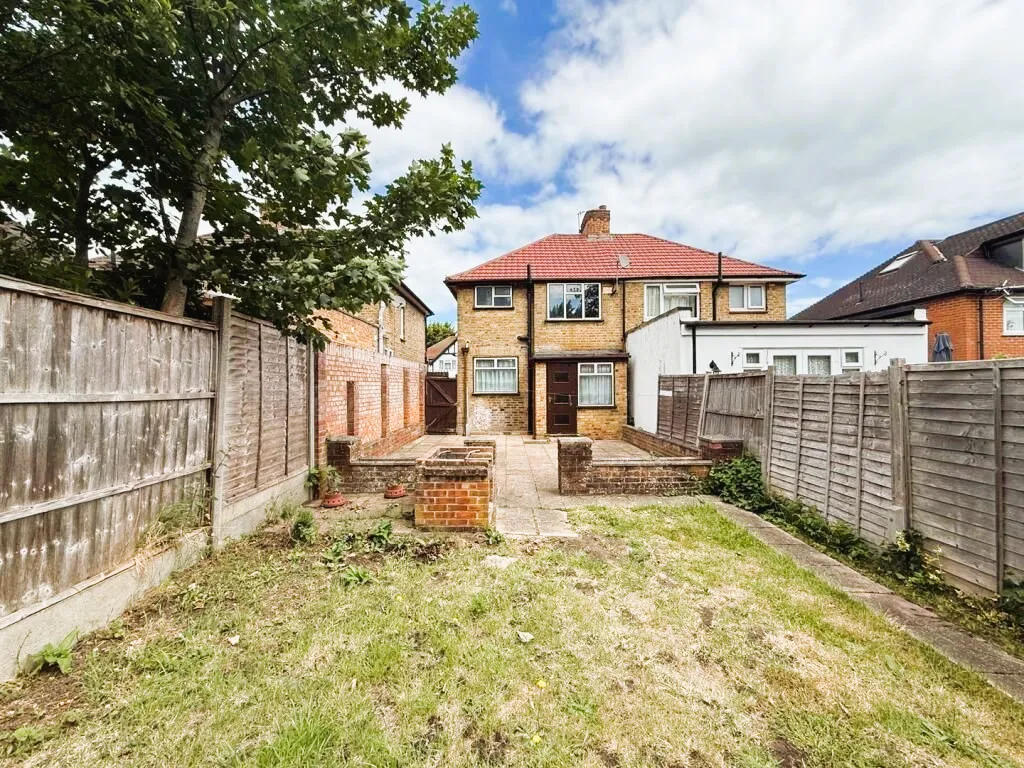 Harvey Road, Uxbridge, UB10, photo 11