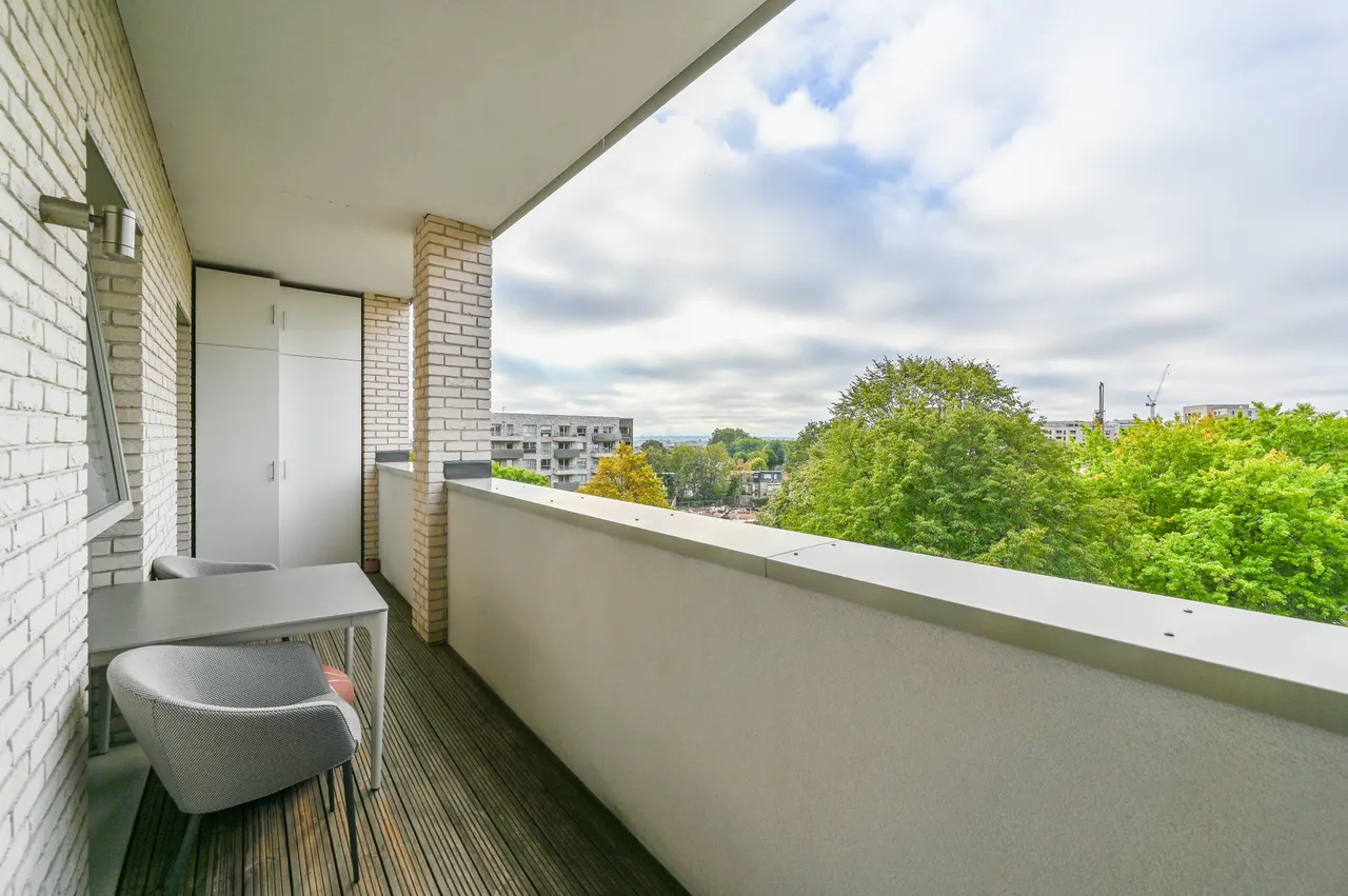 London, W3, photo 9