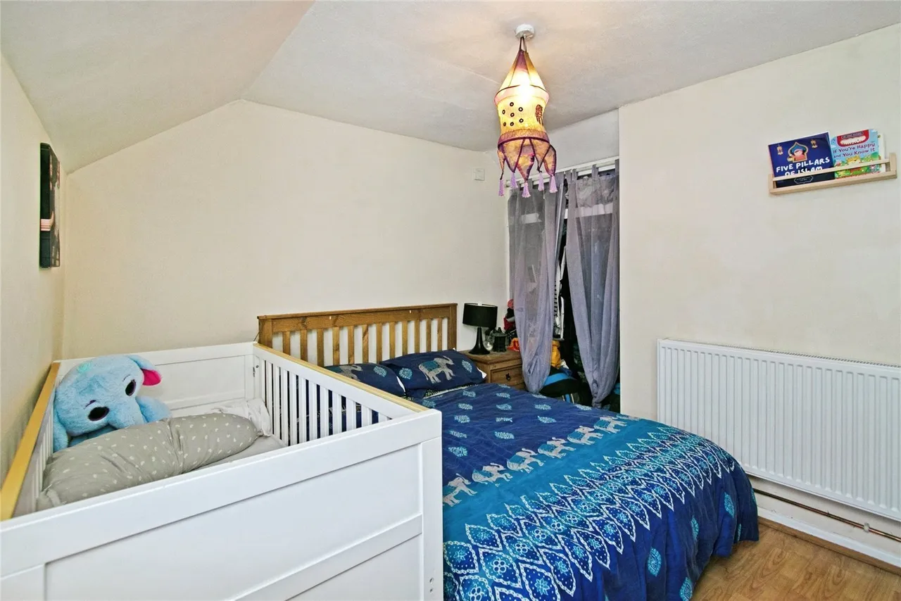 Lemon Place, East End, TR15, photo 5