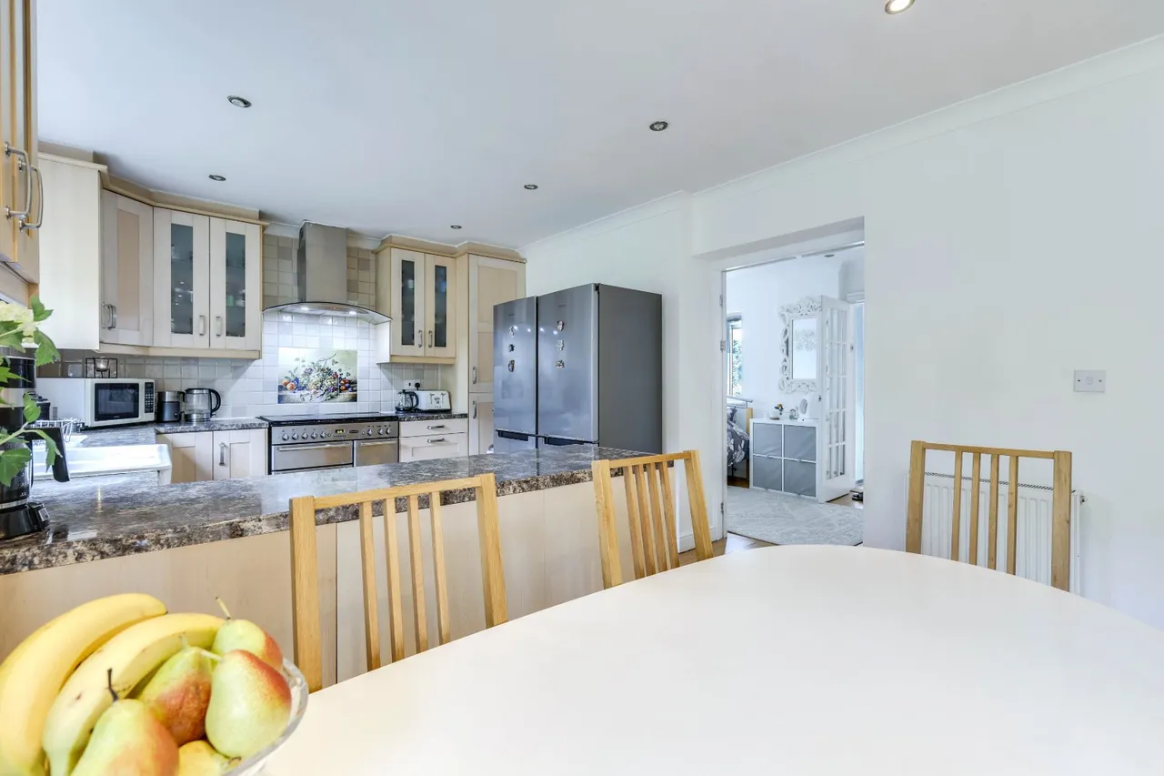 Green Lane, Cookridge, LS16, photo 7
