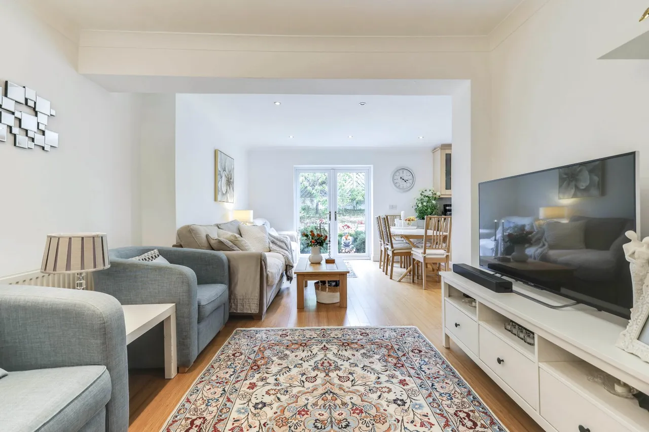 Green Lane, Cookridge, LS16, photo 2
