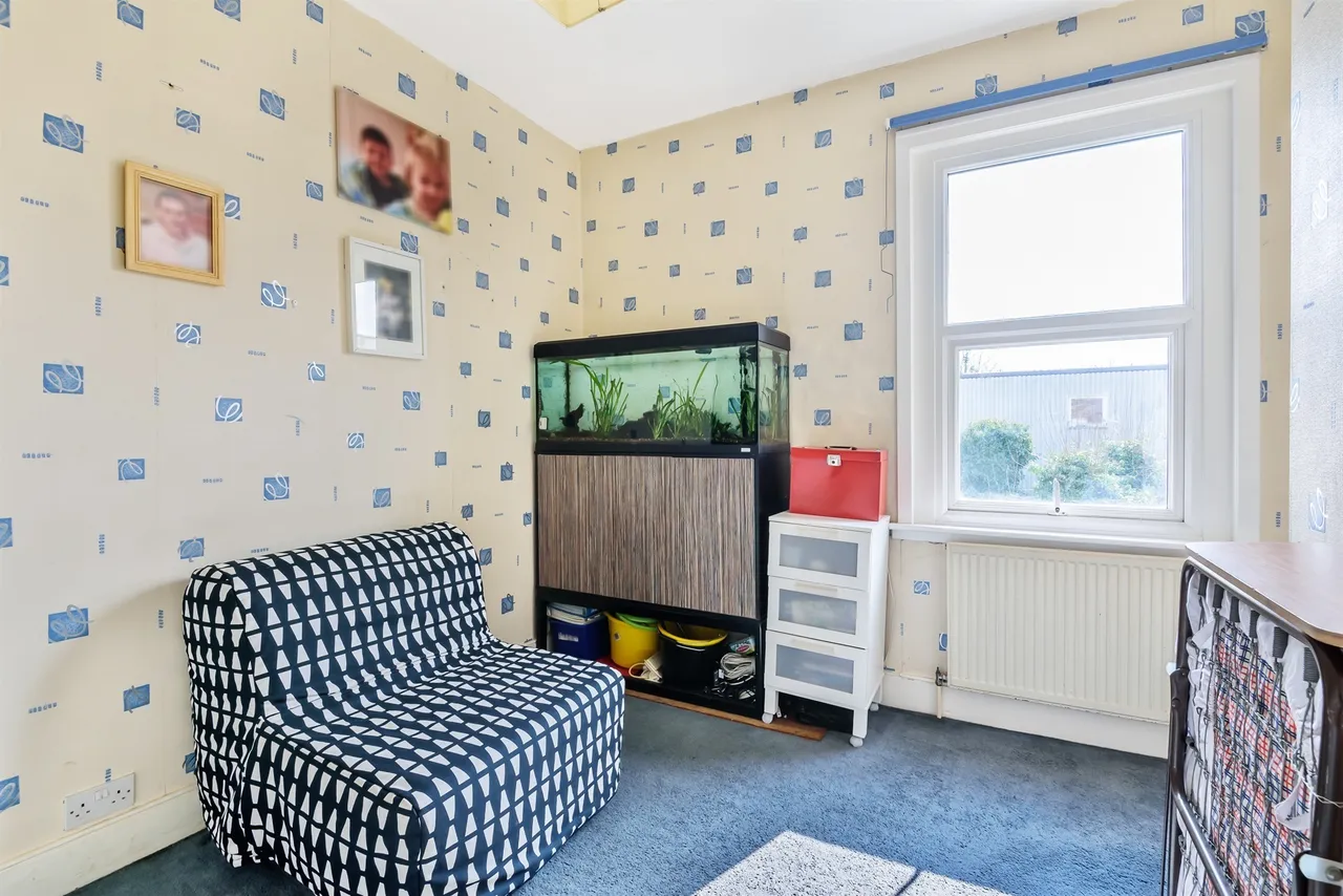 Theobalds Avenue, London, N12, photo 8