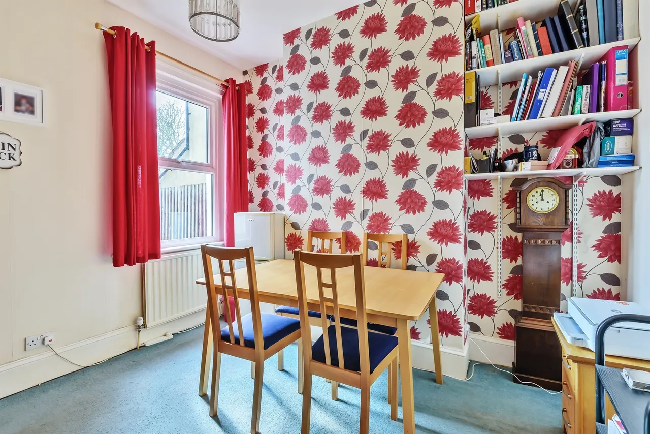 Theobalds Avenue, London, N12, photo 6
