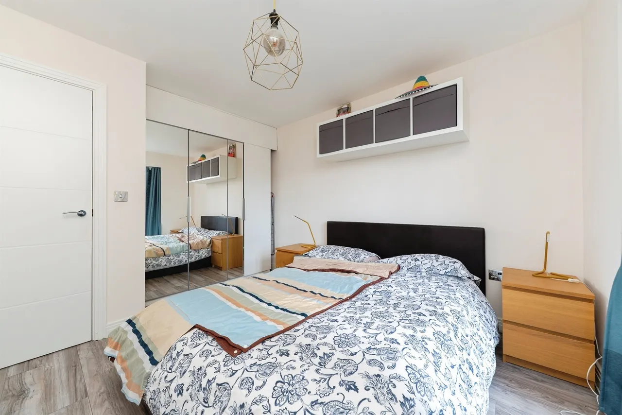 Giles Crescent, STEVENAGE, photo 11