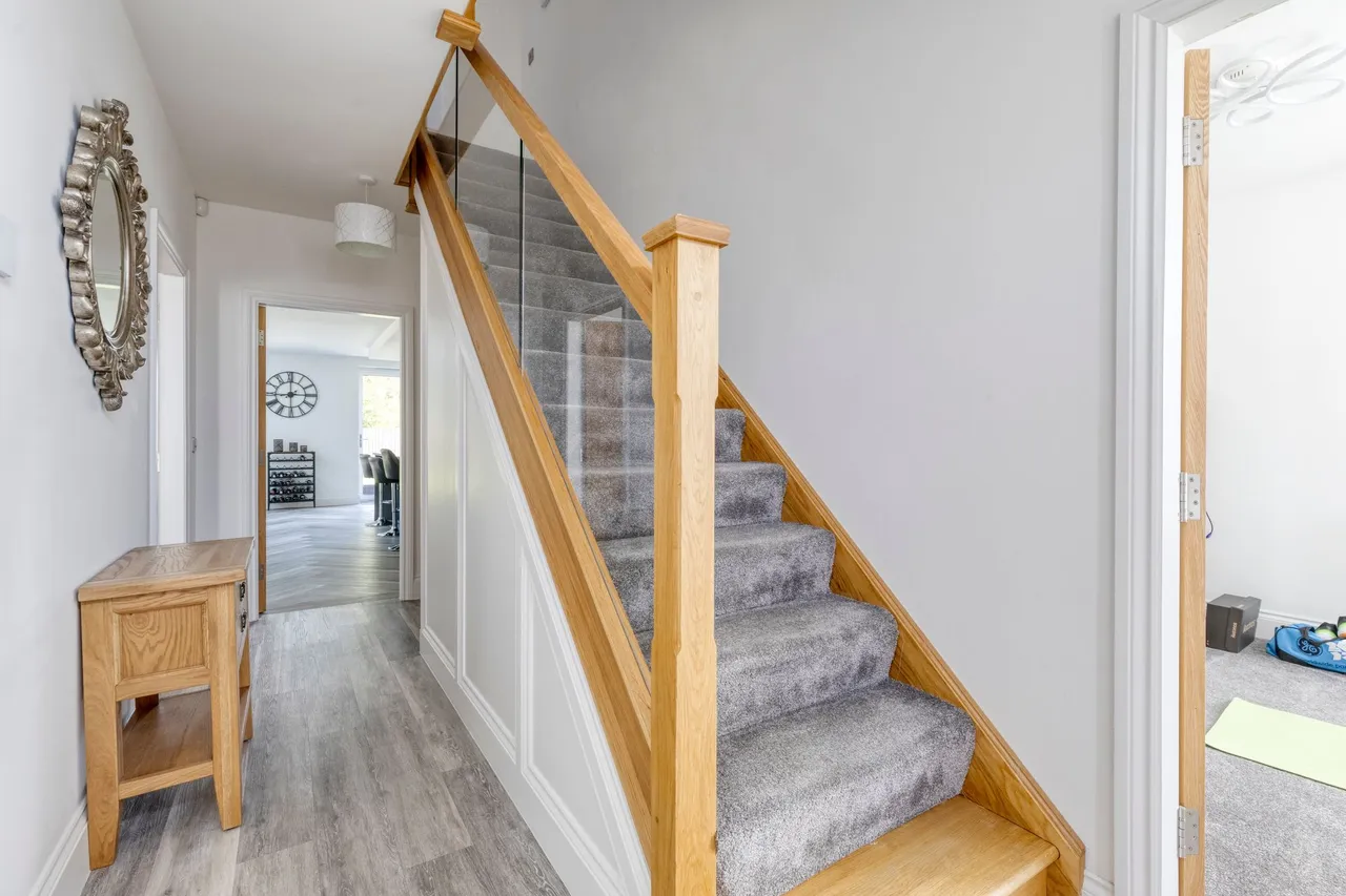 Green Ridge Court, Northwich, photo 3