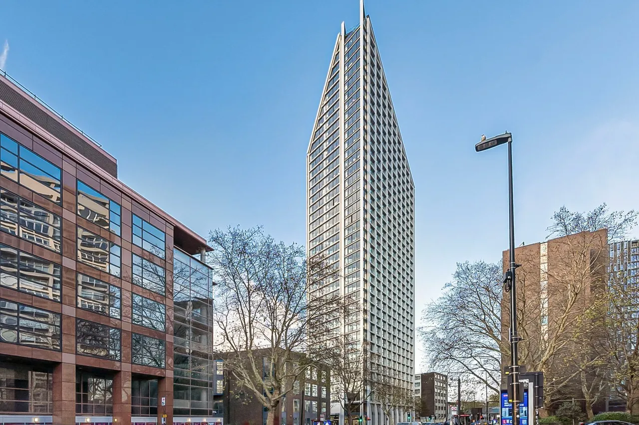 Southwark Bridge Road, London, SE1, photo 14