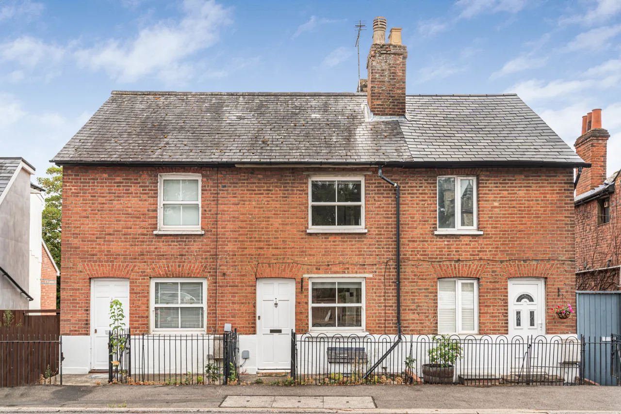 St. Judes Road, Englefield Green, TW20, photo 19