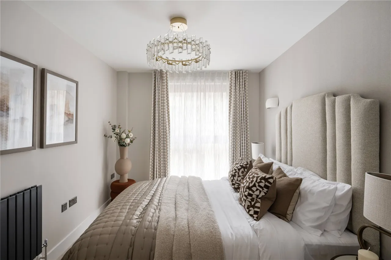 Shepherds Bush Road, W6, photo 5