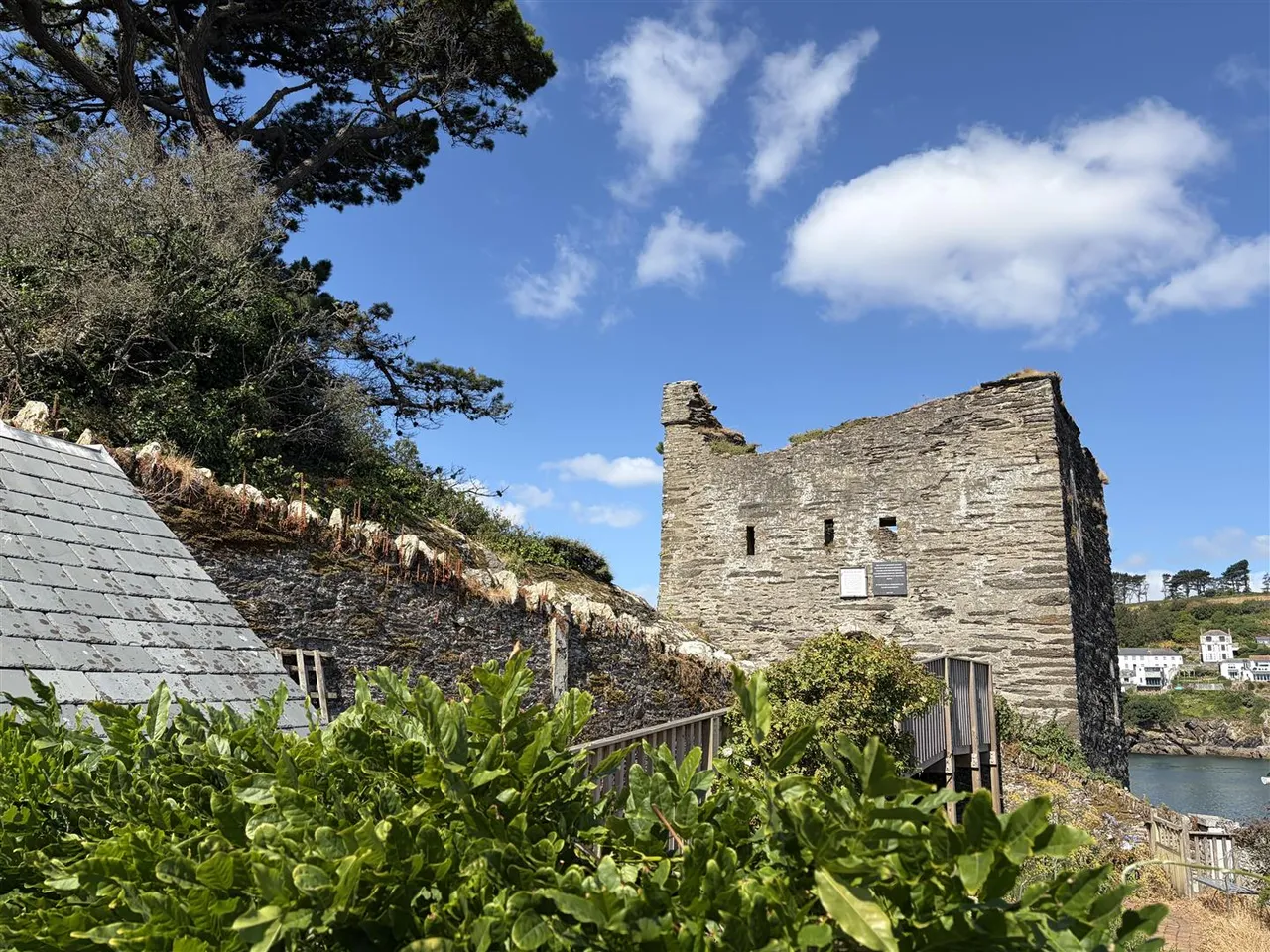 West Street, Polruan, photo 7