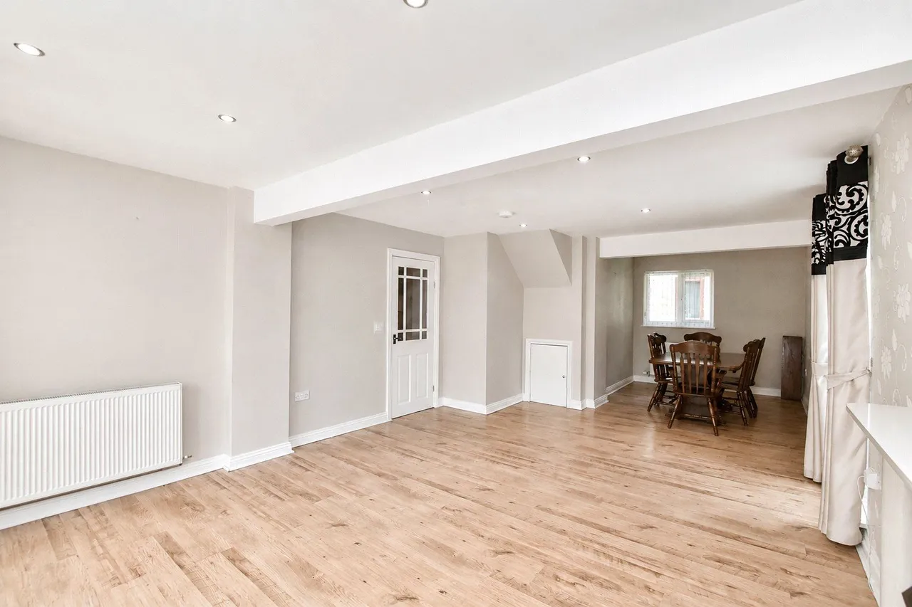 Falinge Manor Mews, Rochdale, OL12, photo 4
