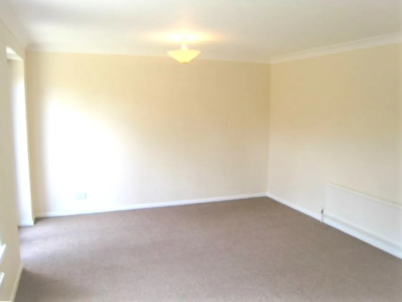 Broome Grove, Wivenhoe, CO7, photo 4