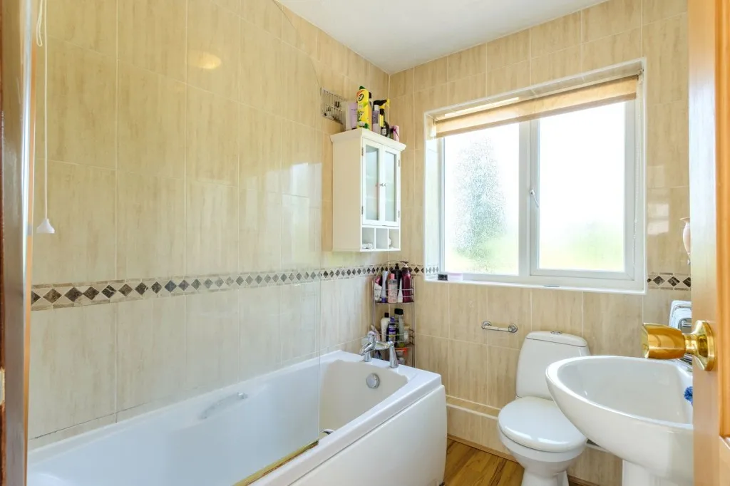 Oaklands Avenue, Loughborough, LE11, photo 8