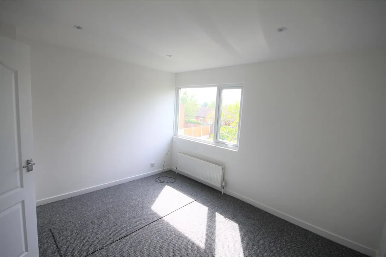 Stonyfield, Bootle, L30, photo 11